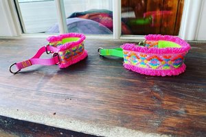 Non Adjustable Neon Tassel Collars